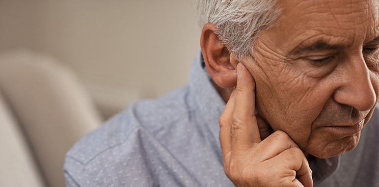 7 Signs of Hearing Loss to Look Out For